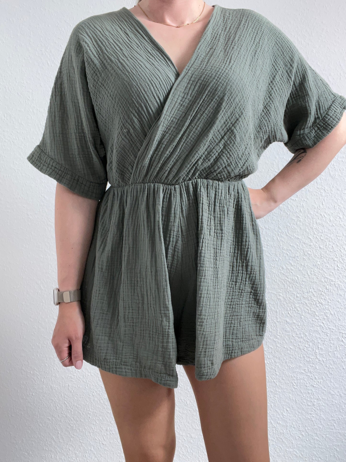 TSHIRTARM MUSSELINJUMPSUIT VERSCH. FARBEN