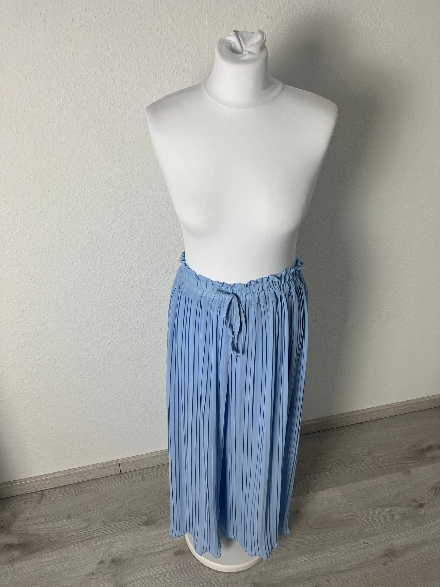 PLISSEEHOSE - VERSCH. FARBEN