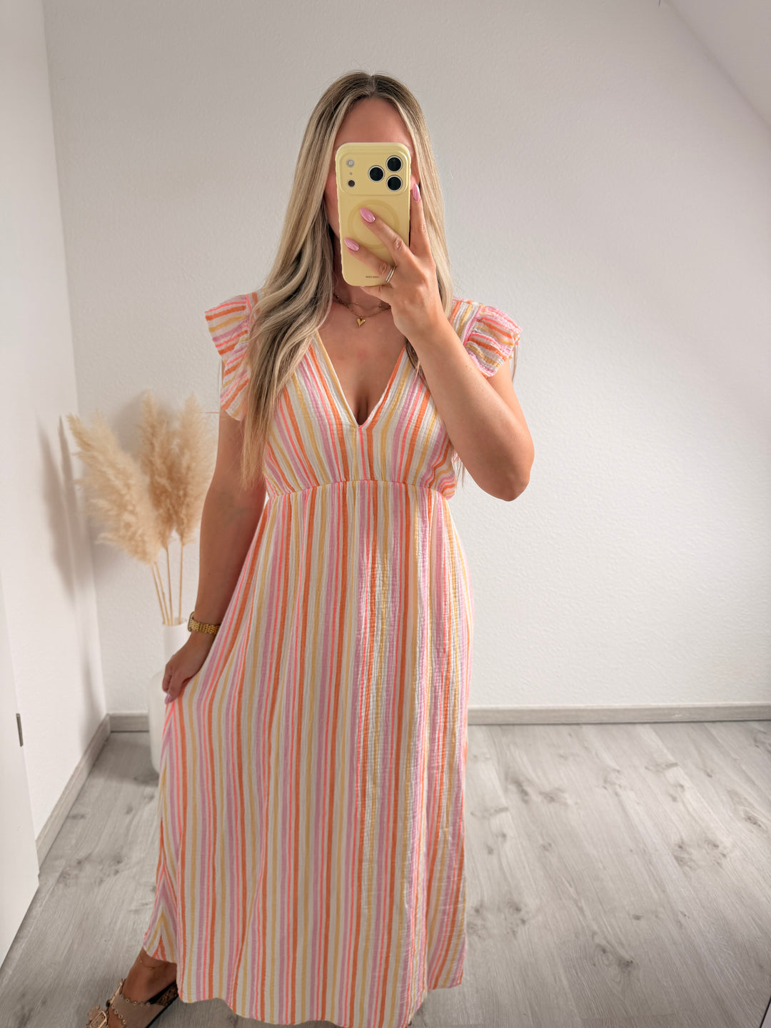 PASTELLSTREIFEN MUSSELINMAXIKLEID