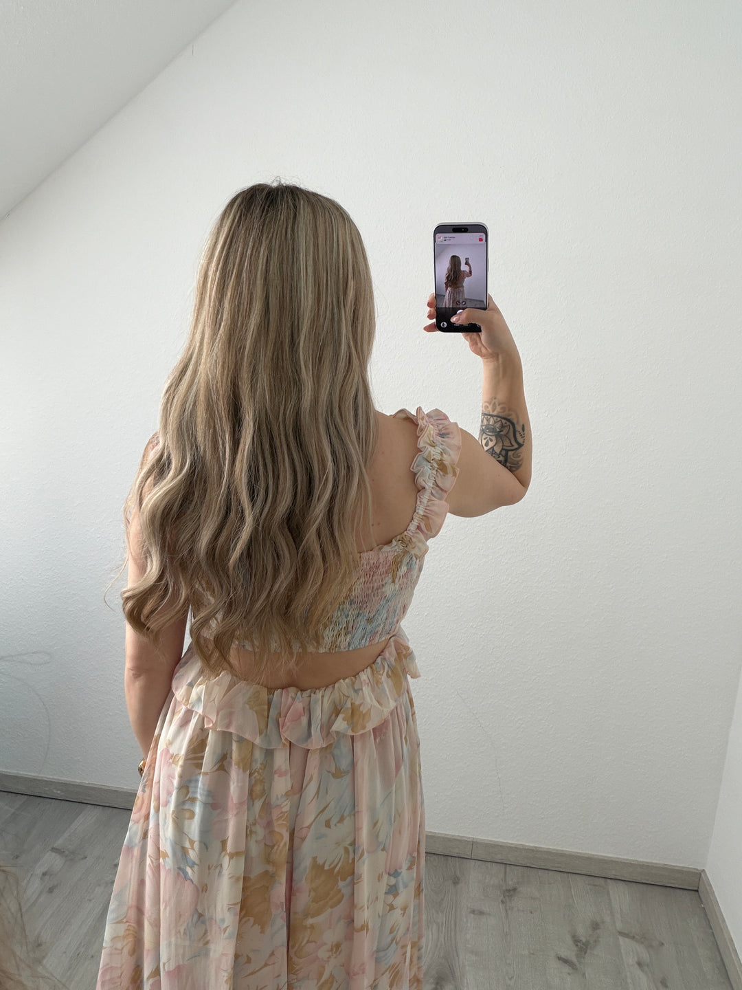 MAXIKLEID TAIA