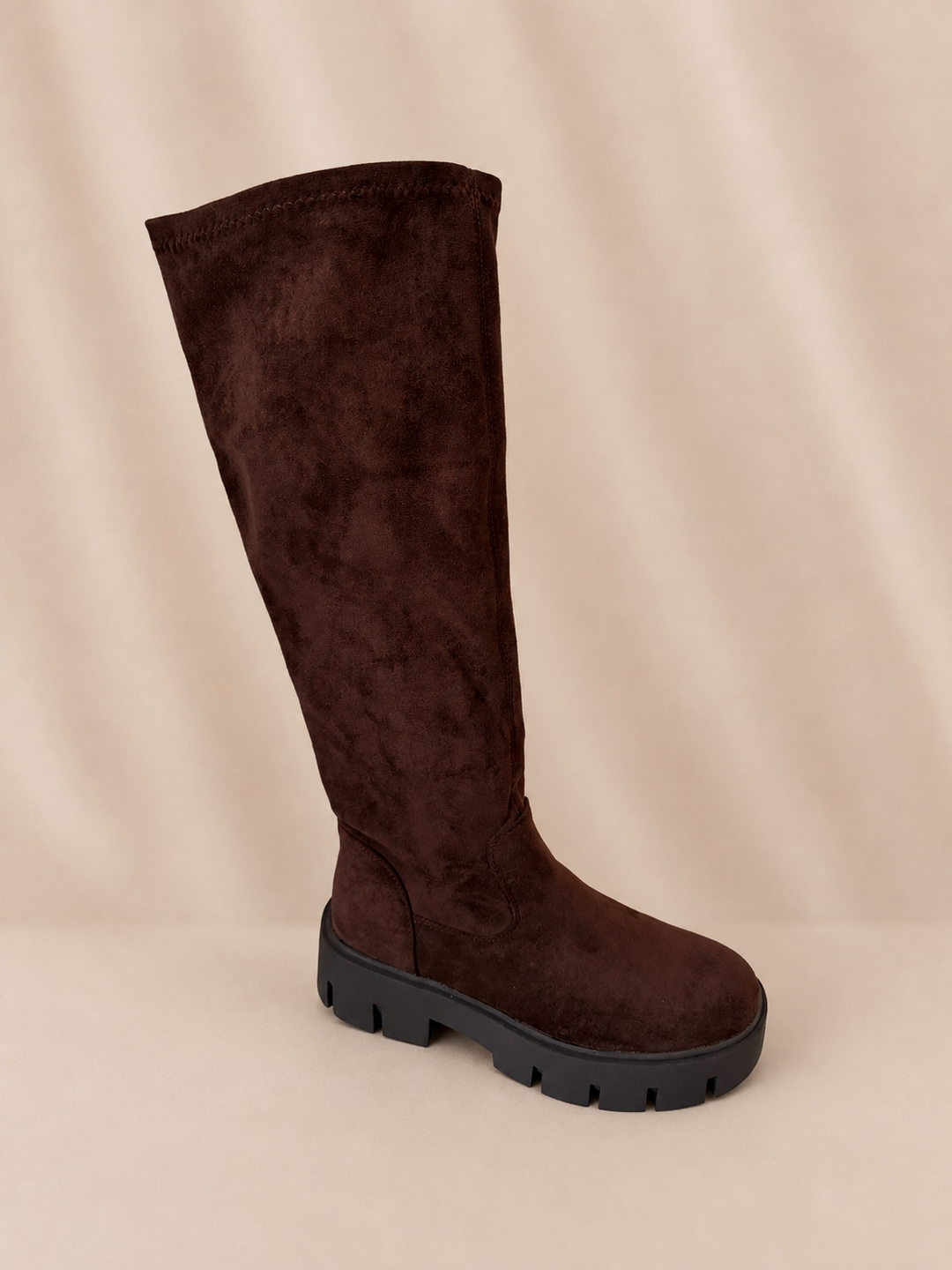 STIEFEL IN WILDLEDEROPTIK