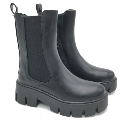 Boots mit dicker Sohle