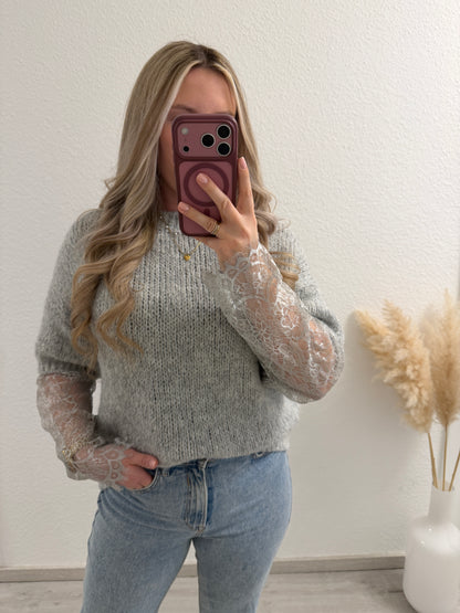 Kurzarmpullover mit Spitze (versch. Farben)
