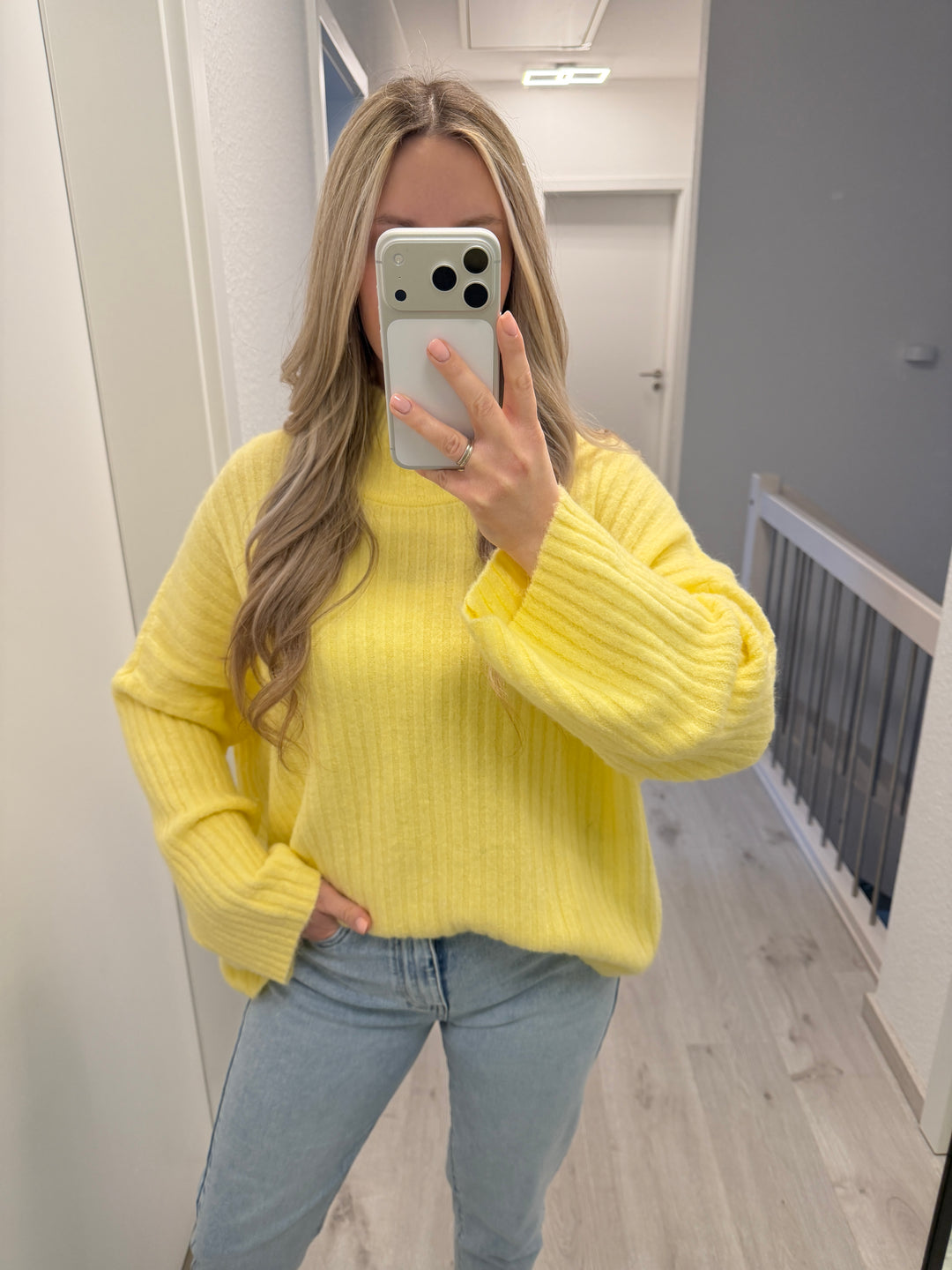PULLOVER MINA (VERSCH. FARBEN)
