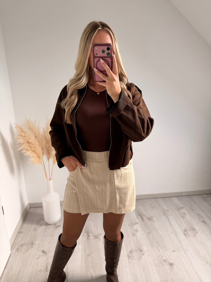SKORT MIT FISCHGRÄTMUSTER