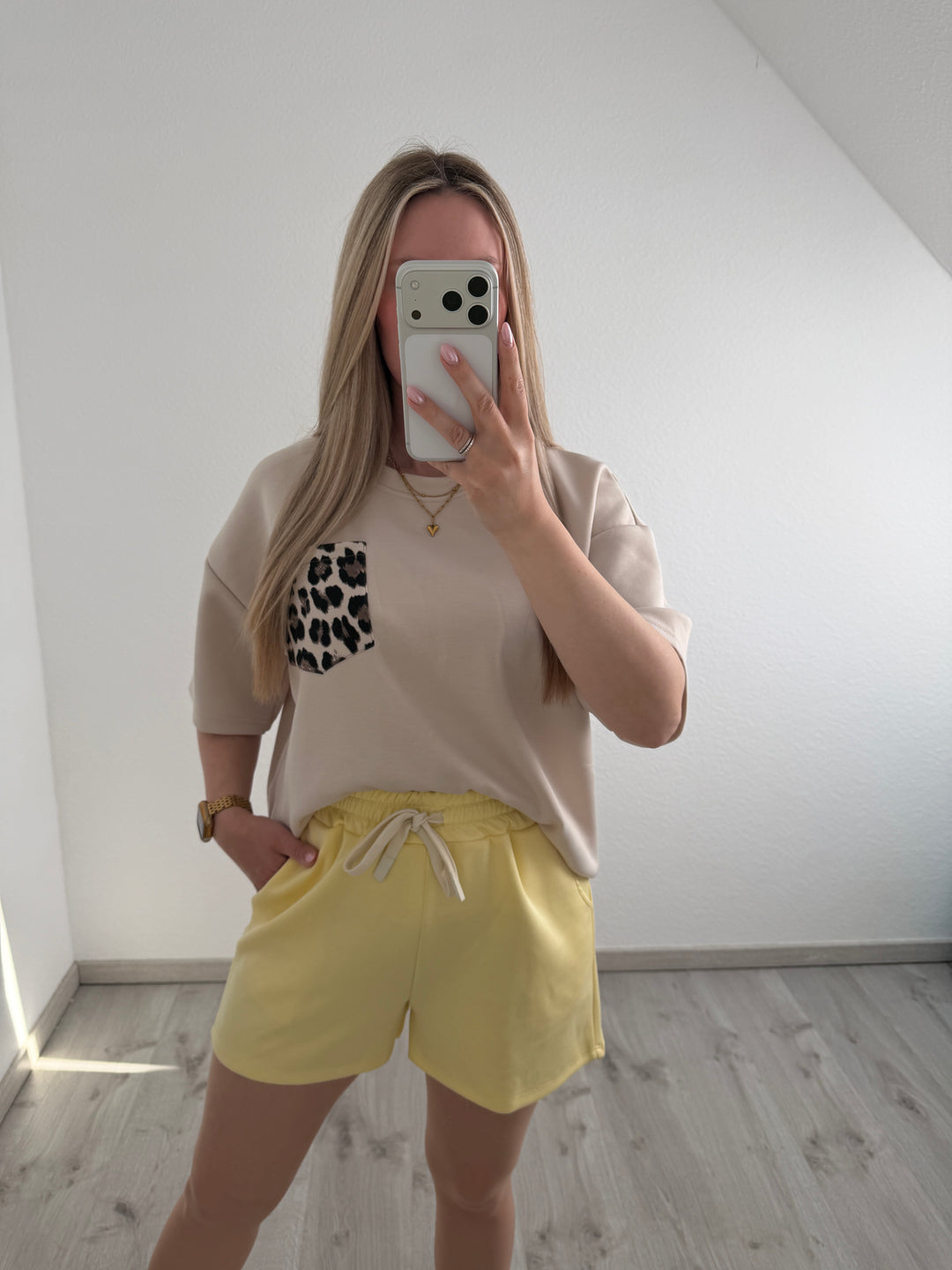 WEICHE SHORTS