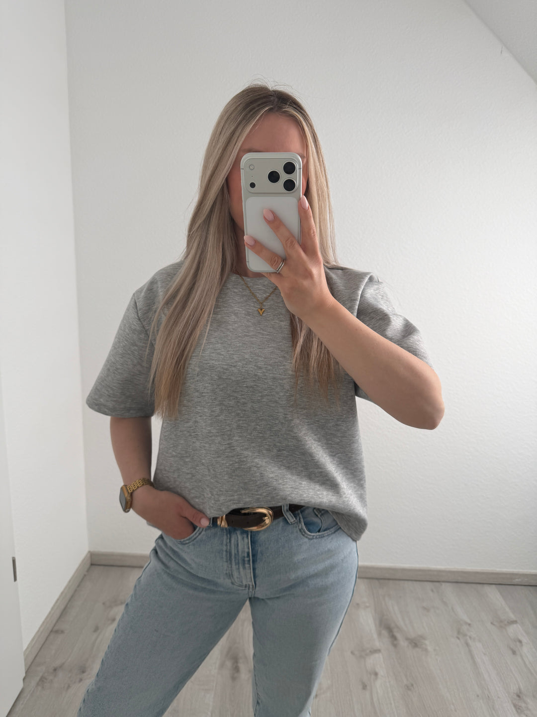WEICHES TSHIRT