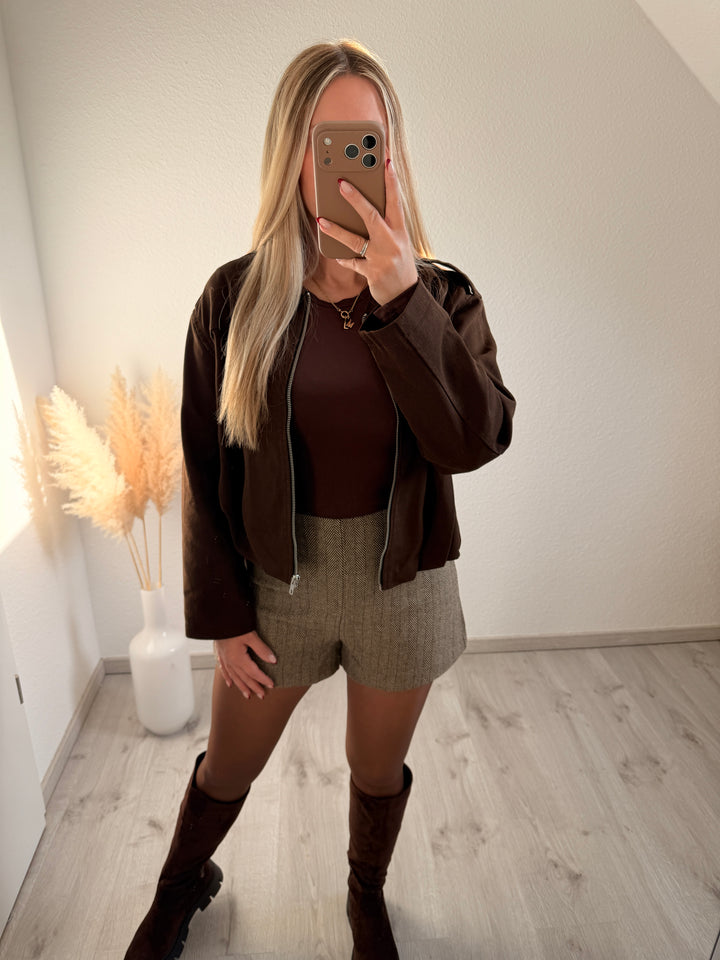 FISCHGRÄTSHORTS