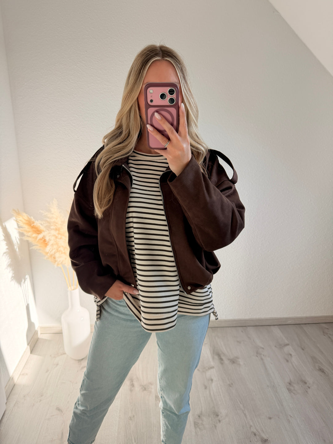 STREIFENSWEATER MIT PATCH