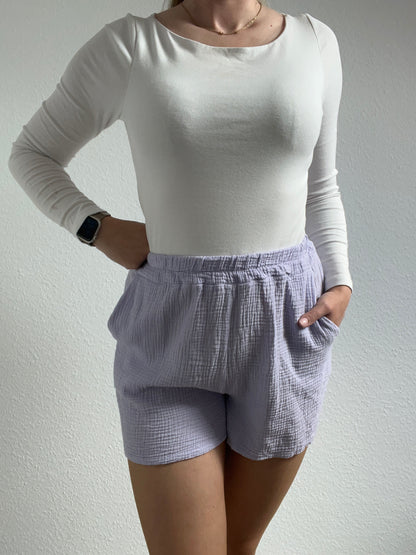 MUSSELINSHORTS VERSCH. FARBEN