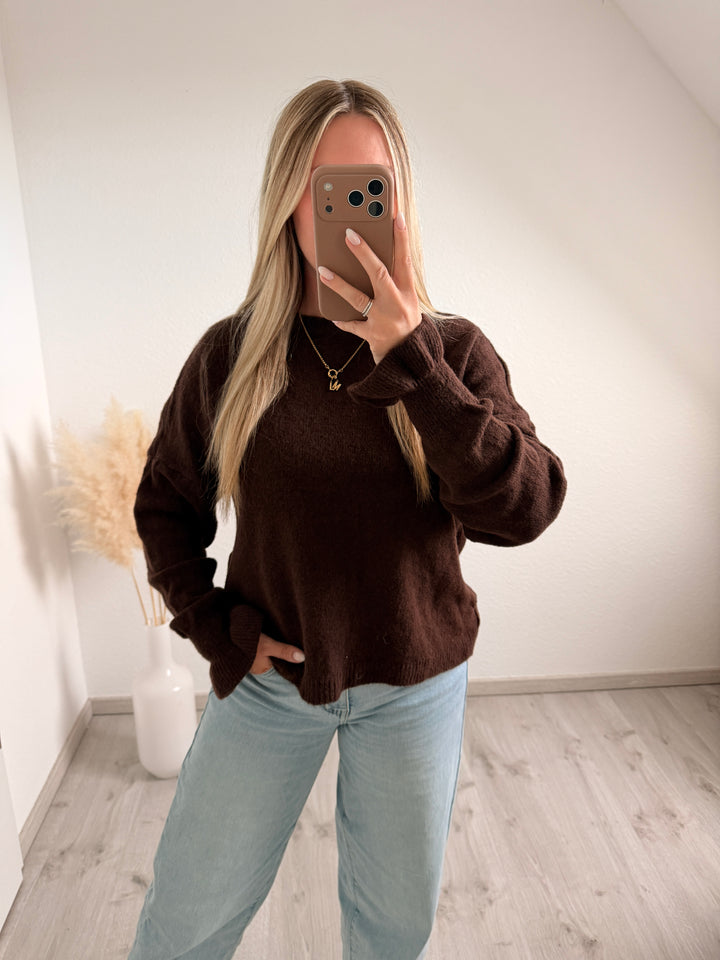 PULLOVER MIT RÜSCHENDETAILS