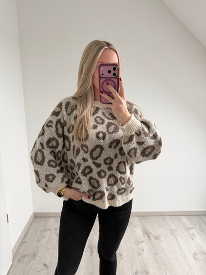 Pullover mit Leoprint