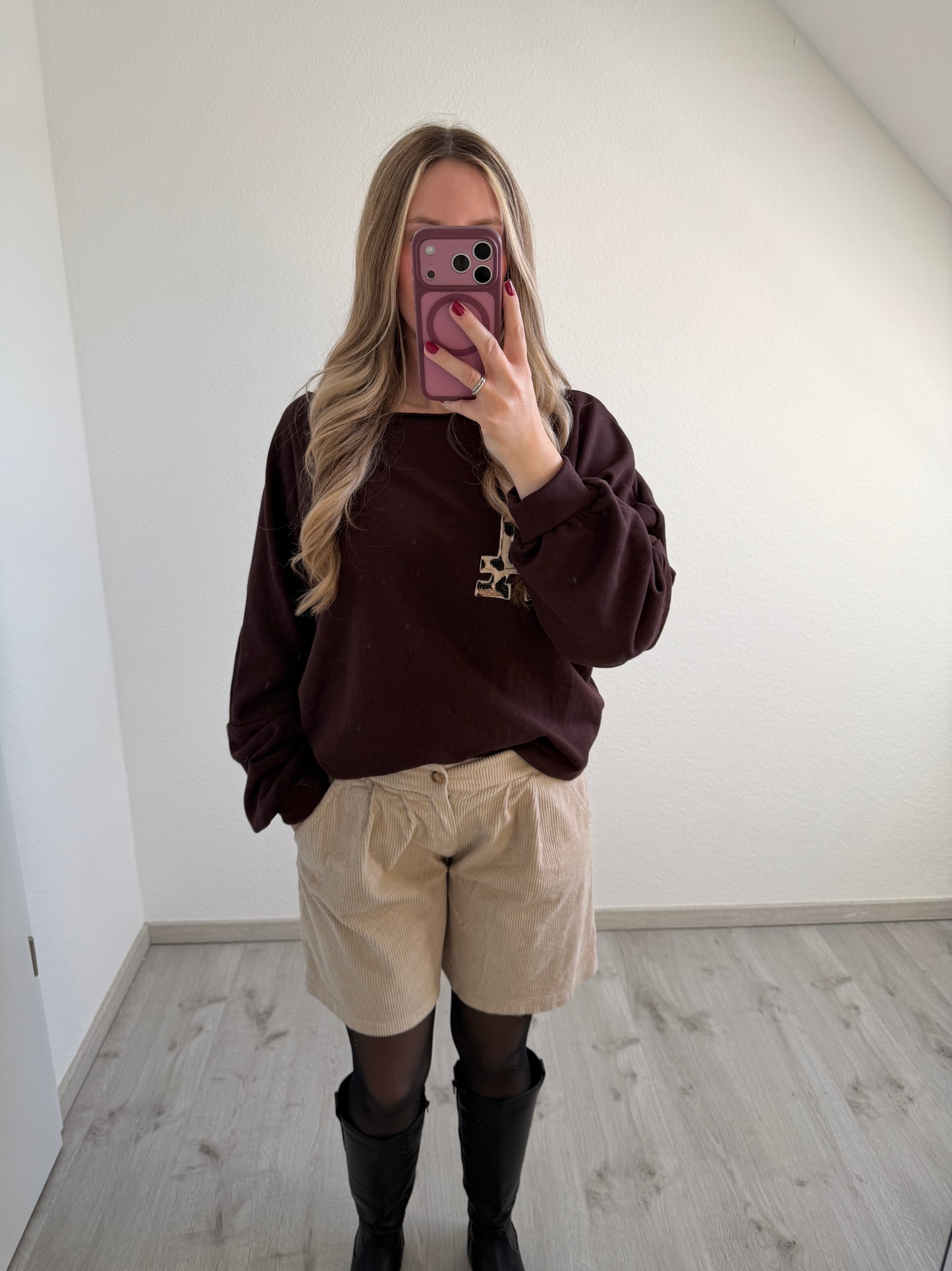 Cordshorts (versch. Farben)